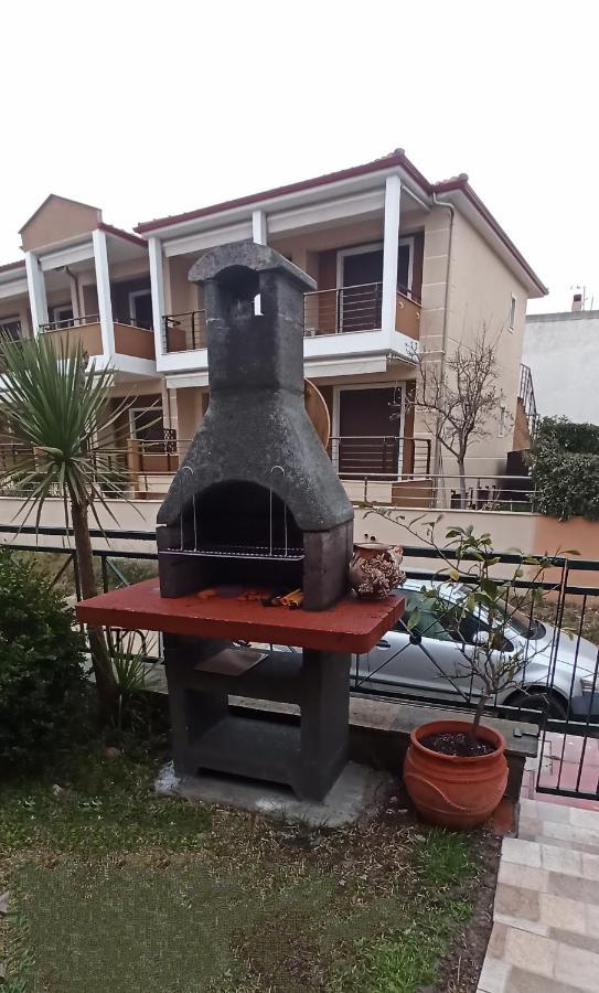 Stella's Beach House Nikiti  Exterior foto