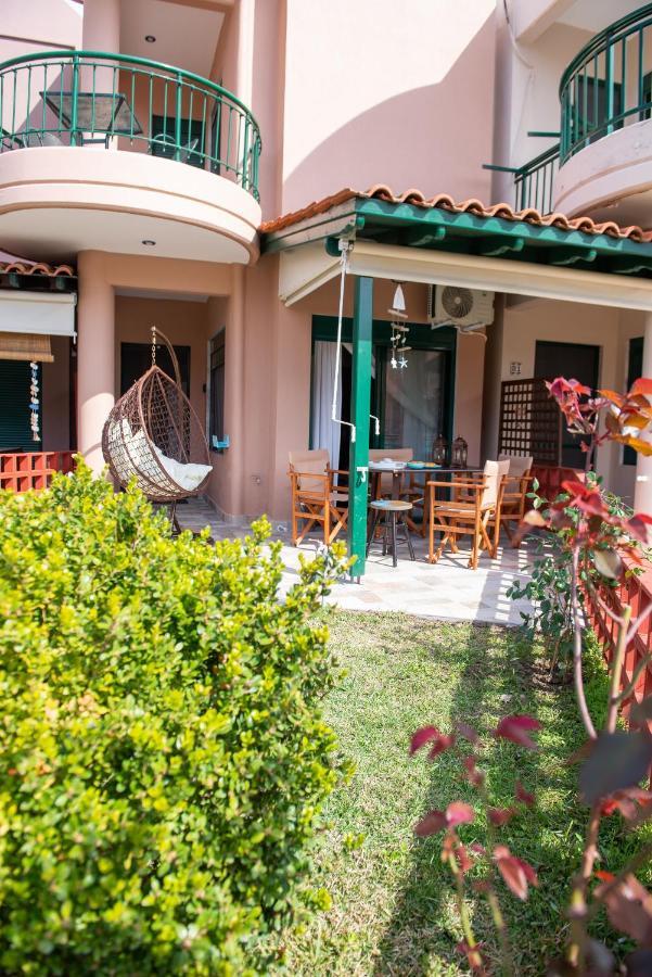 Villa Stella's Beach House Nikiti  Exterior foto